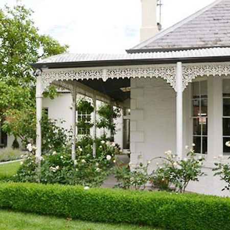 Scotsburn Camellia Cottage Bed & Breakfast מראה חיצוני תמונה